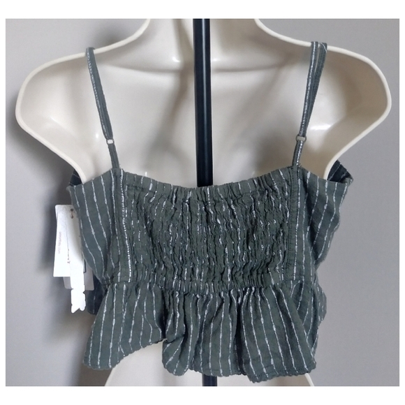UNIONBAY Bianka Green Crop Top LJr - Picture 3 of 5